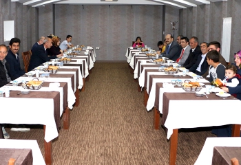 Aziziyeli çocuklar kardeşlik iftarında buluştu
