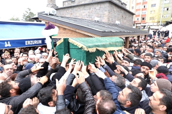İsmail Fakirullah Bilgin Hoca tekbirle uğurlandı