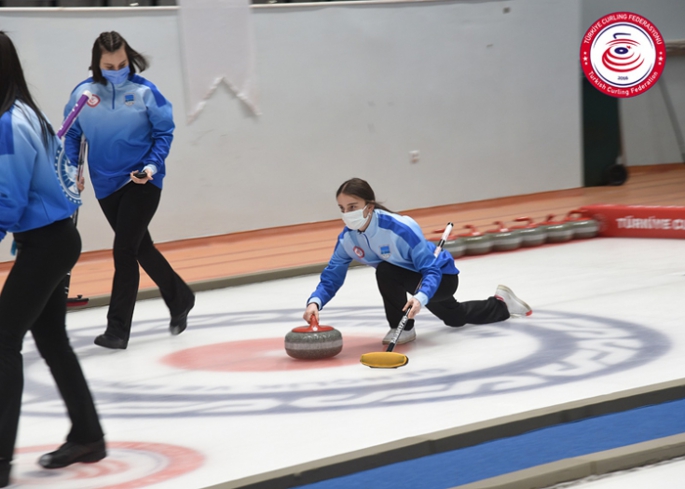 Curlingte Final heyecanı