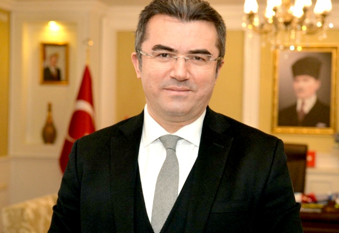 Vali Memiş “Kadınlar ailemizin temel taşı”