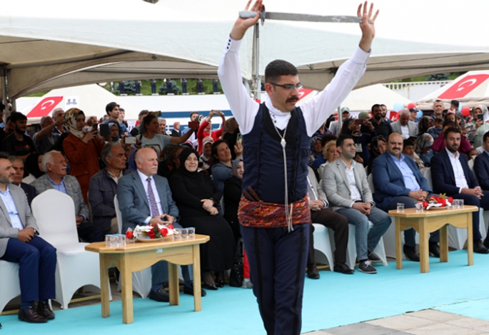 ESMEK yılsonu sergisine büyük ilgi