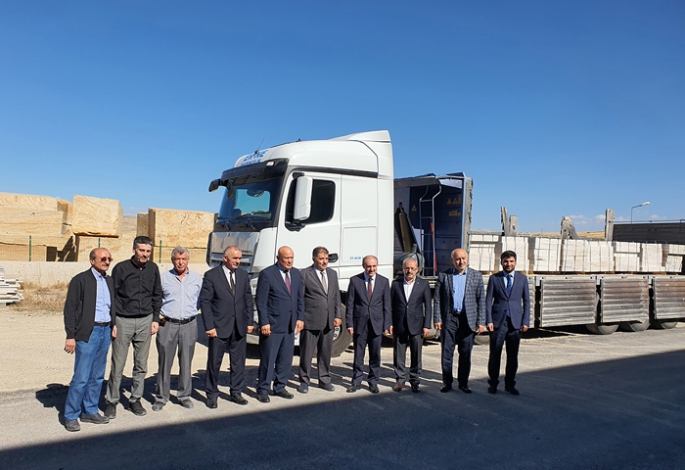 Bayburt doğal taş fabrikasından ihracat atağı