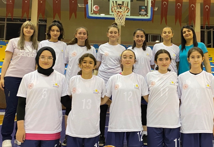 ANALig Basketbolda çeyrek final heyecanı