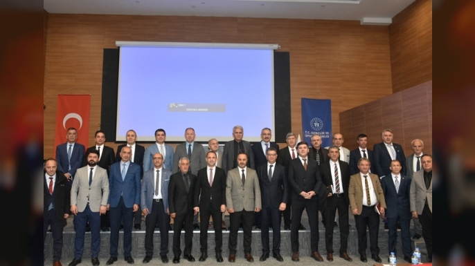 Çakmur: Başarıyı takım ruhu ile elde ediyoruz
