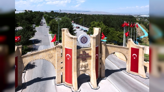 Atatürk Üniversitesi YÖK raporunda zirvede