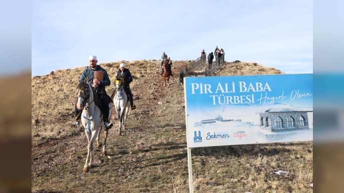 Erzurum’da Binbir Hatim başladı
