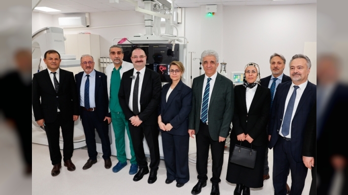 Atatürk Üniversitesinde Yeni Nesil Anjiyografi Cihazı