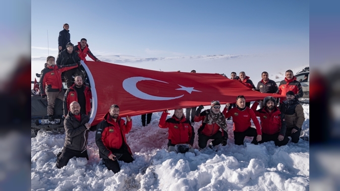 Maceraseverlerden kış ortasında anlamlı etkinlik