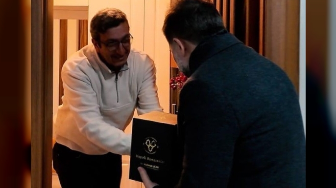 Başkan Uçar personele iftarlık dağıttı