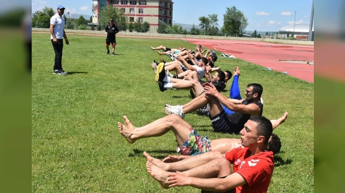Boks Milli Takımı Erzurum’da kampta