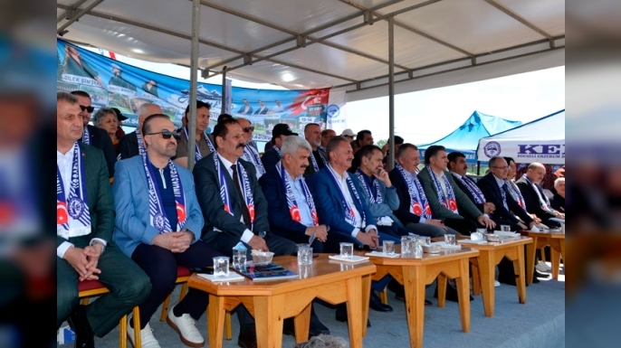 Kocaeli’deki Dadaşlar Kadırga Yaylası’nda buluştu