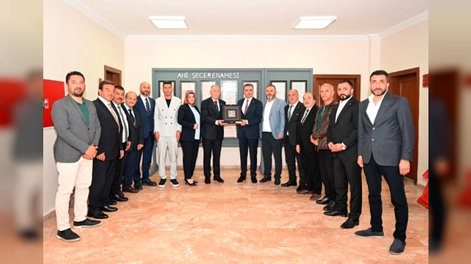 Vali Baruş: Esnafın sorunu toplumun ortak sorunudur