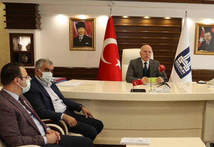 Pandemiden etkilenen esnafa alışveriş çeki desteği